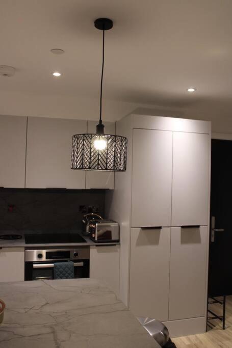 Amazing Luxury One Bedroom Apartment In The Heart Of Preston Preston  Eksteriør billede